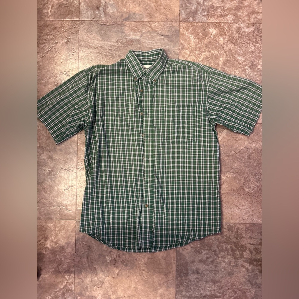 Wrangler men’s shirt sleeve green button up collared shirt